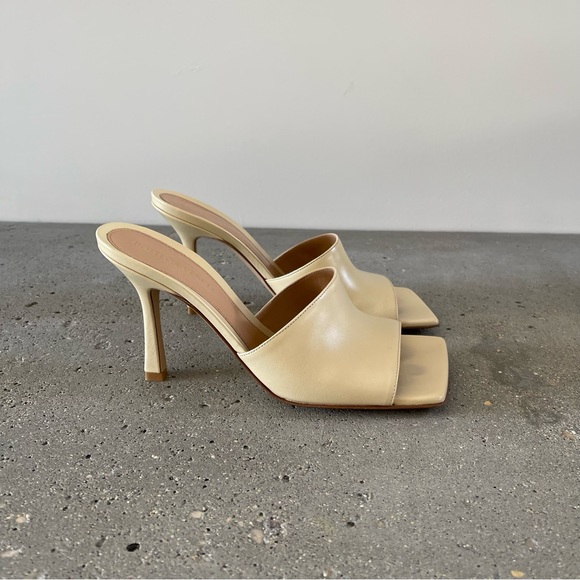 BOTTEGA VENETA Beige Stretch Heeled Mules - Picture 2 of 6